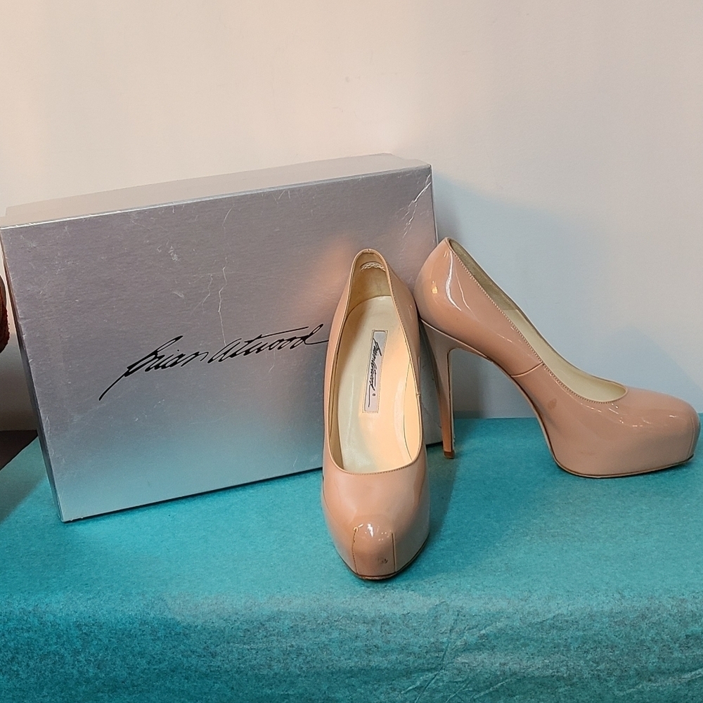 Brian Atwood Pumps